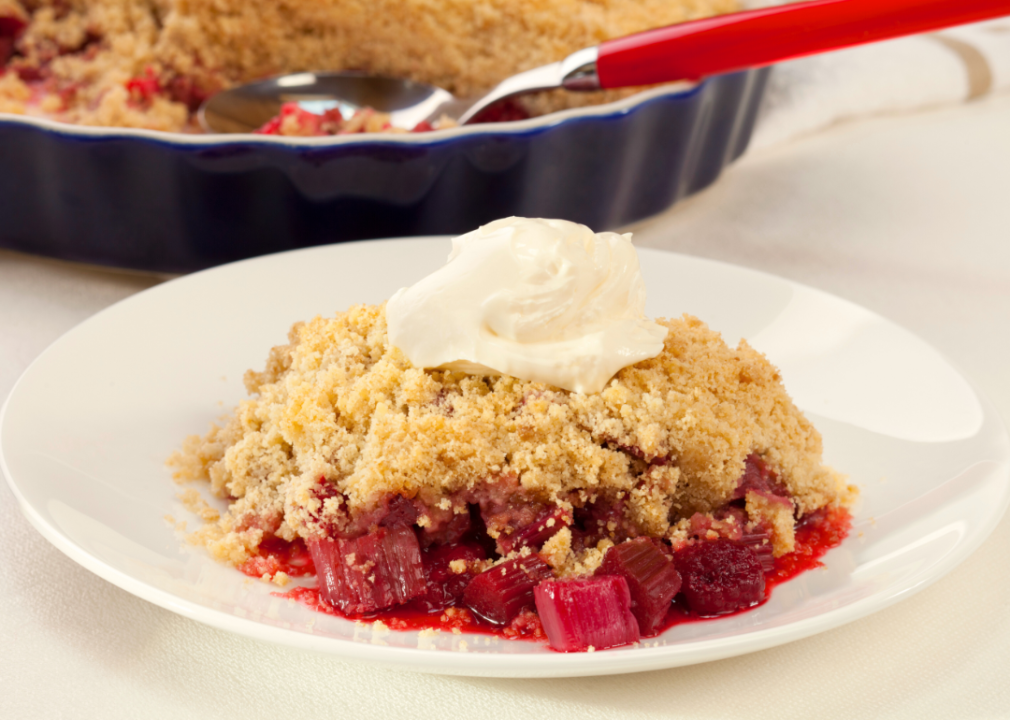 Alaska: Rhubarb crisp